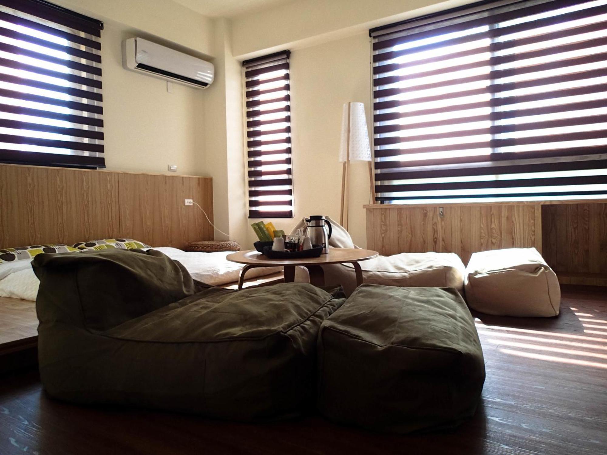 Meow G Cafe Hostel Hualien City Cameră foto